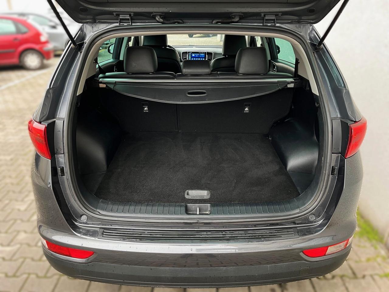 Kia Sportage 1.7 CRDI 2WD Class EURO 6 (gomme nuove)