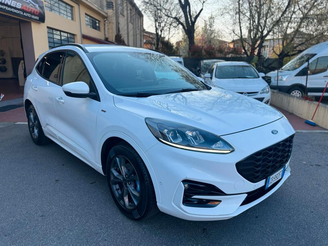 Ford Kuga 2020 1.5 Diesel 120 CV aut. 2WD ST-Line