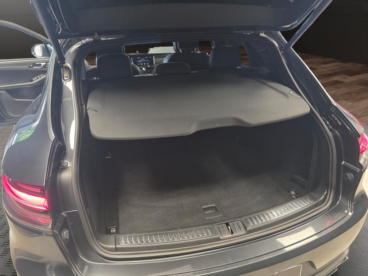Porsche Macan 2.0 245cv pdk