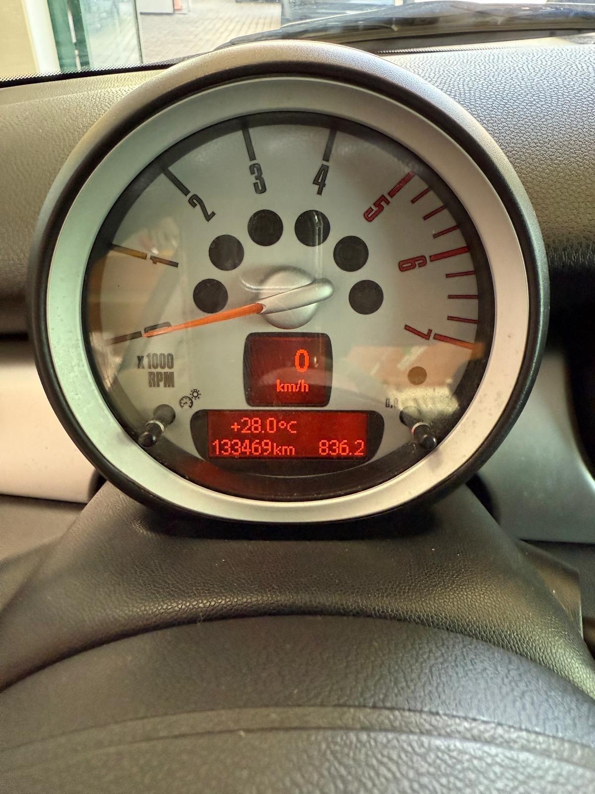 Mini Cooper 1.6 Diesel Neopatentati