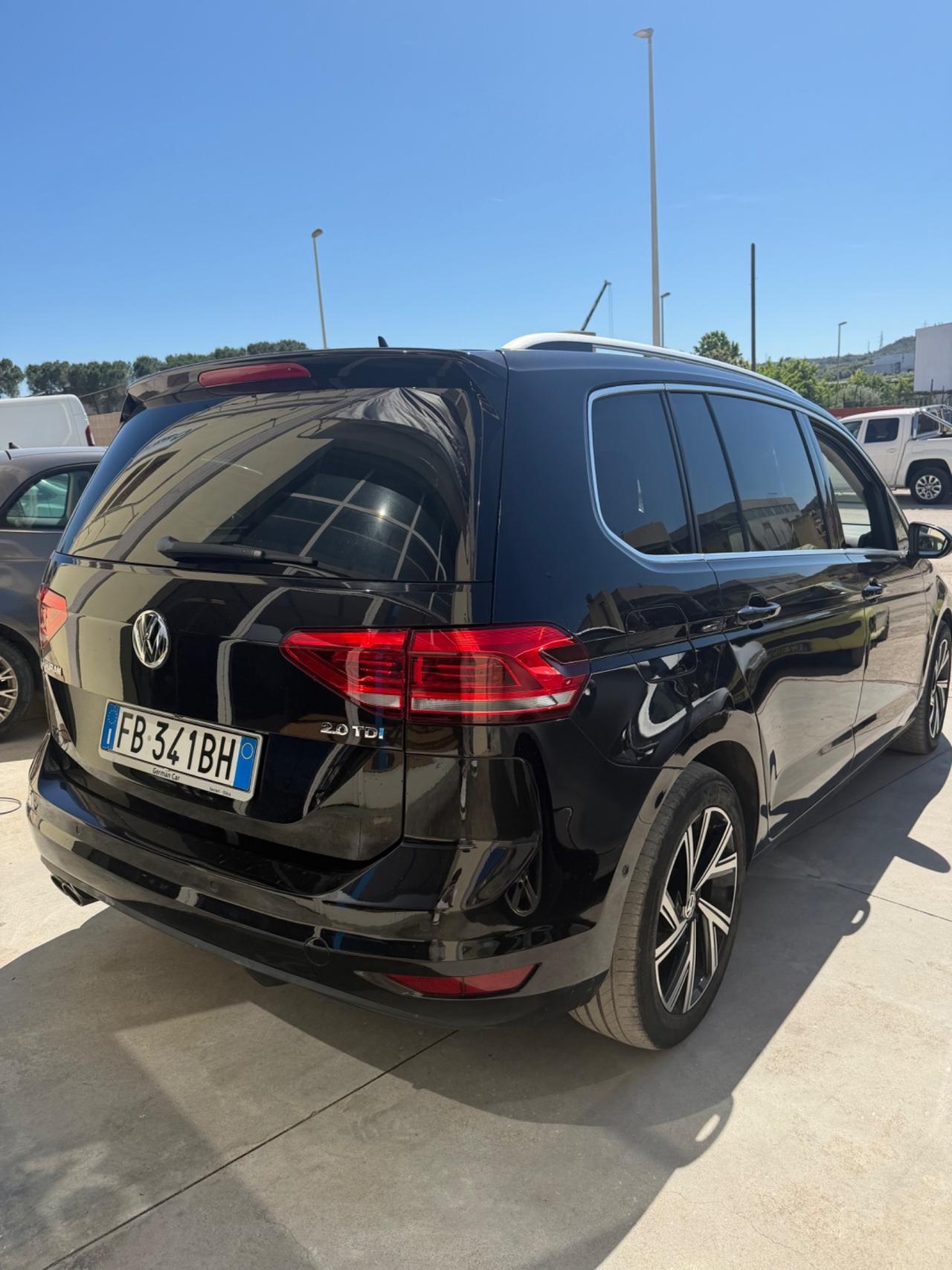 Volkswagen Touran 2.0 TDI 150 CV 7 posti Perfetta 2015