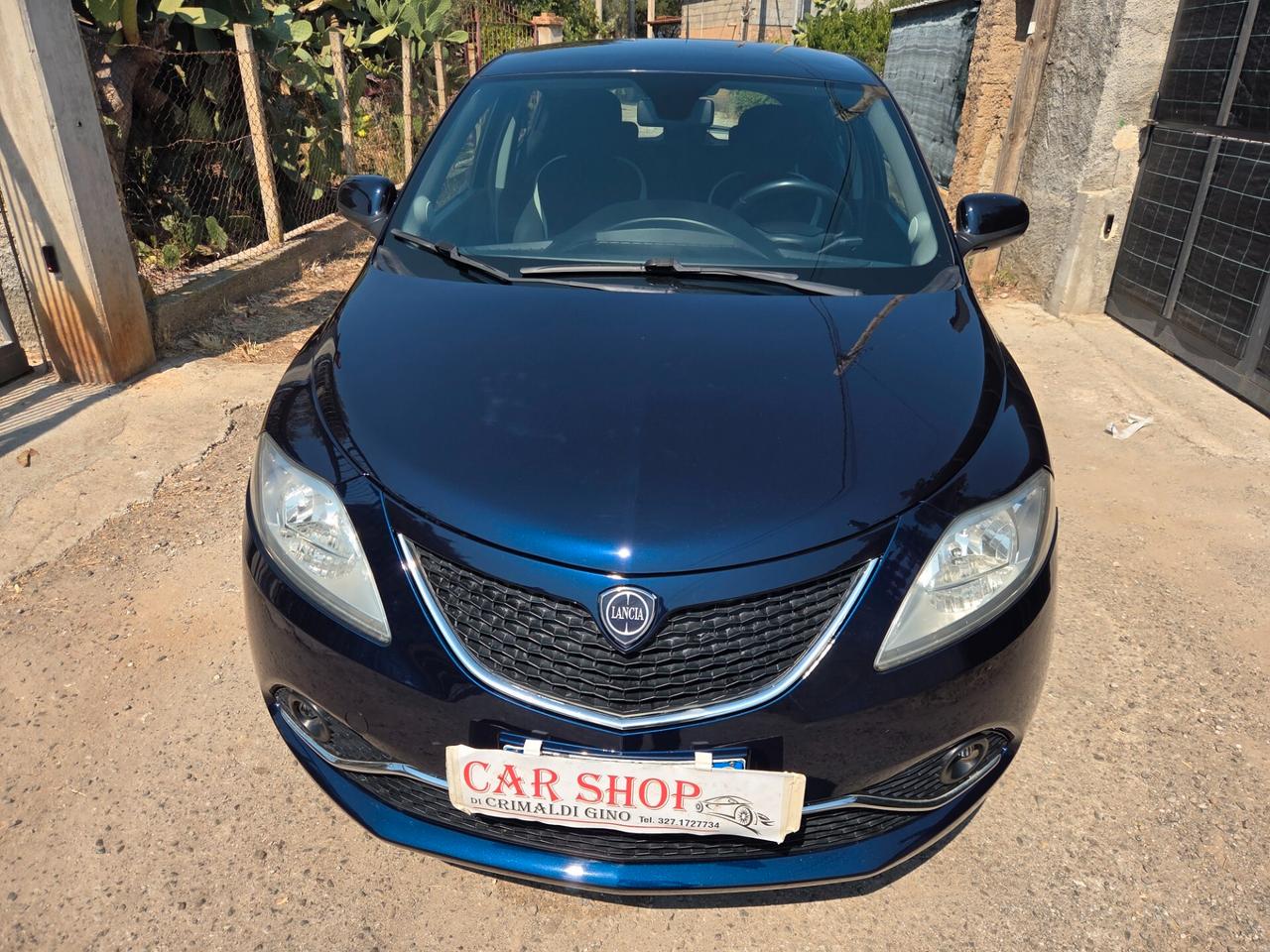 Lancia Ypsilon 1.2 69 CV 5 porte Gold