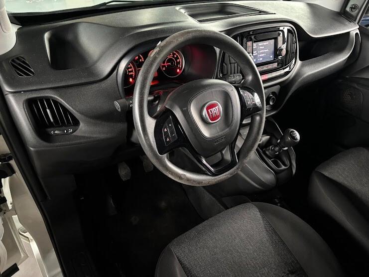 Fiat Doblò 1.4 120cv Natural Power Maxi Lounge