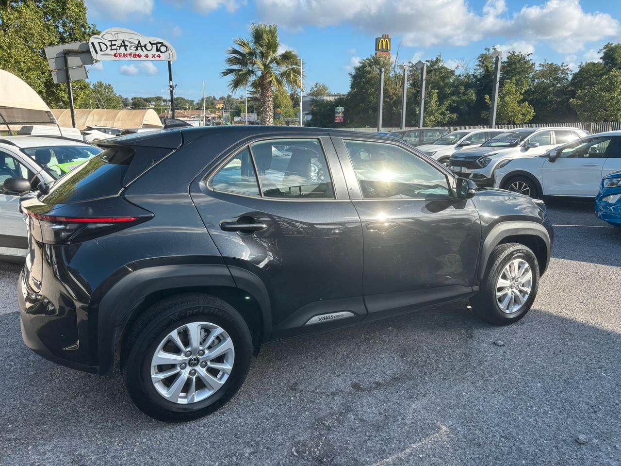 Toyota Yaris Cross 1.5 Hybrid 5p. E-CVT Business
