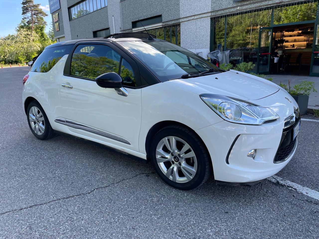 Ds DS3 3 1.2 VTi 82 So Chic Cabrio