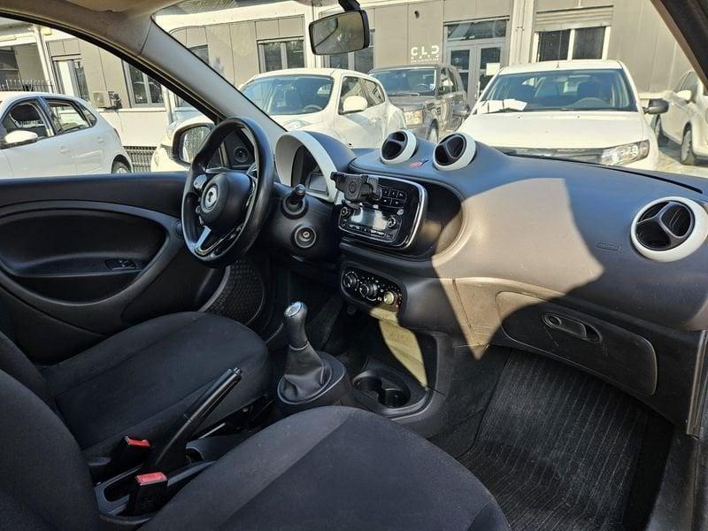 smart forfour 60 1.0 45kW Black Passion
