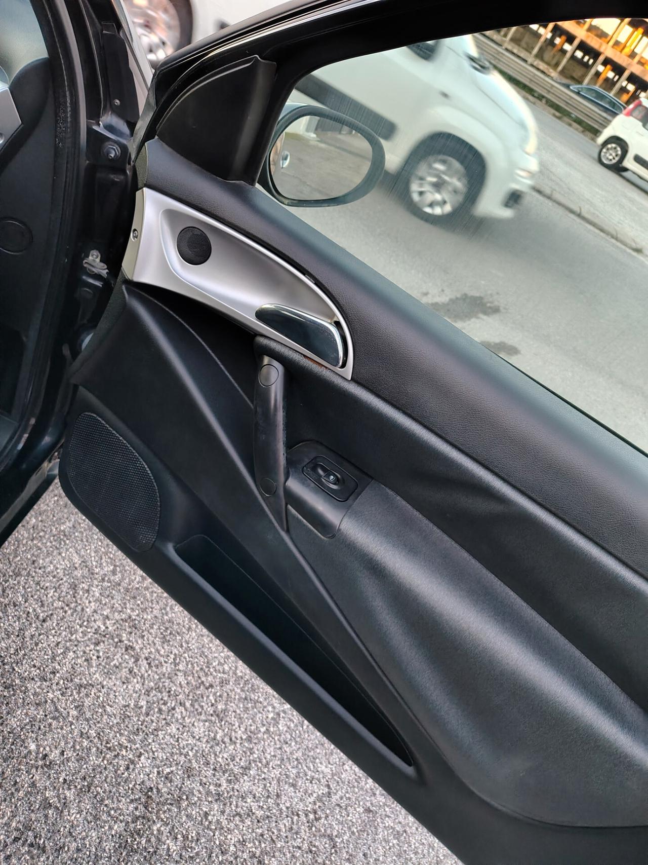 Lancia Ypsilon 1.4 Platino Ecochic GPL