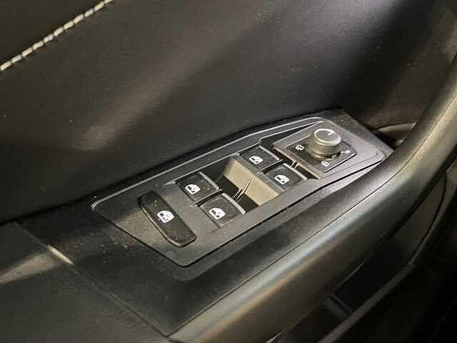 Volkswagen T-Roc 2.0TDI 116CV Style - NEOPATENTATI