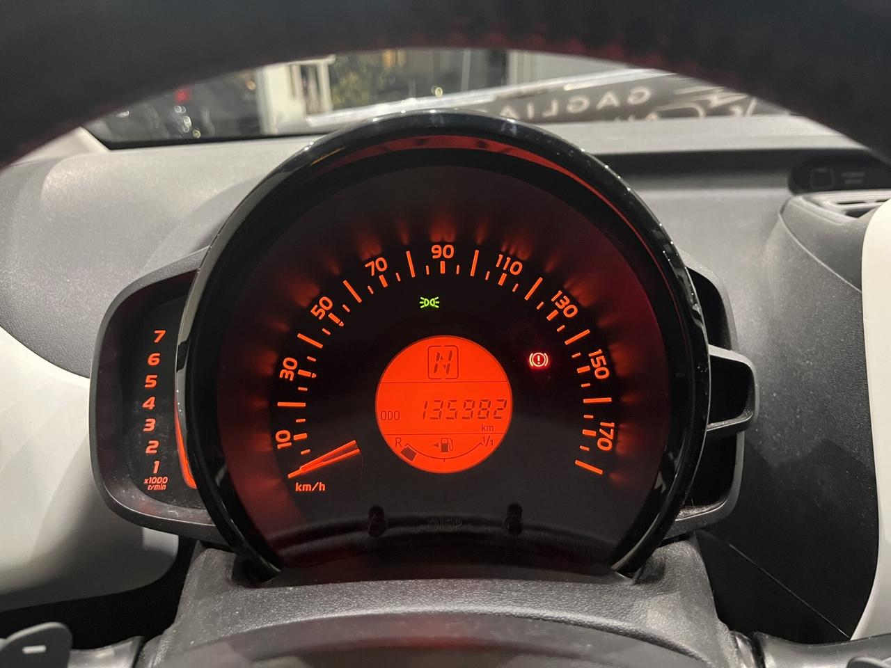 Peugeot 108 VTi 68 5 porte Active TOP! FULL OPTIONAL