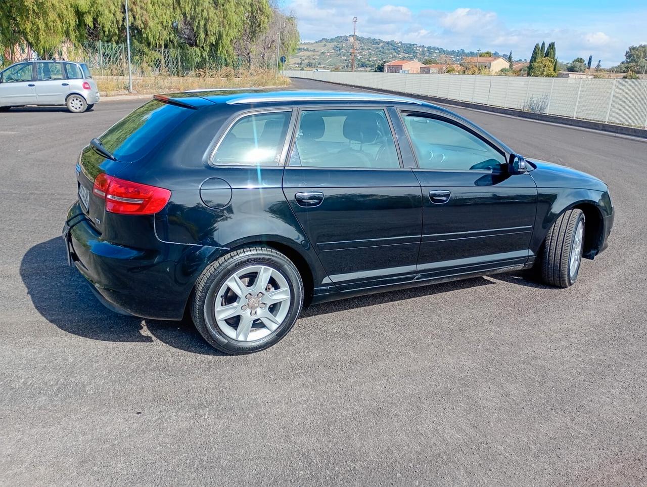 Audi A3 SPB 1.6 TDI 90 CV CR F.AP Ambiente