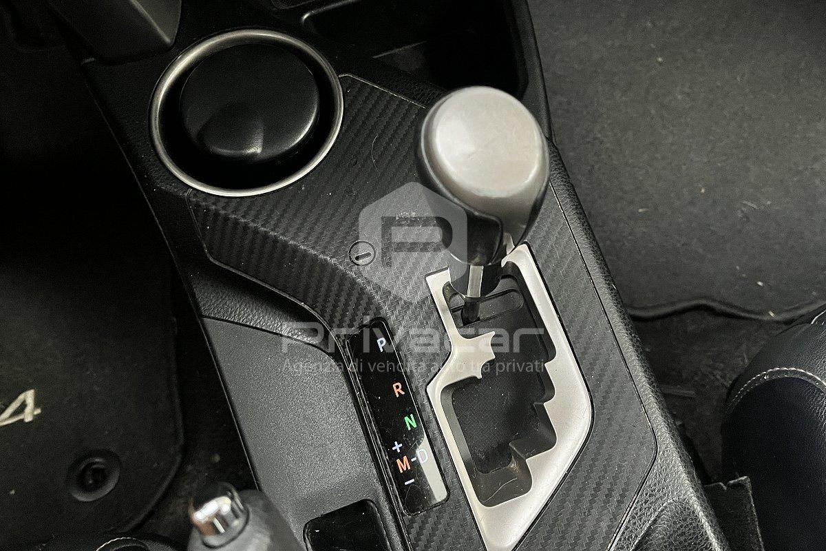 TOYOTA RAV4 2.2 D-CAT A/T 4WD Lounge