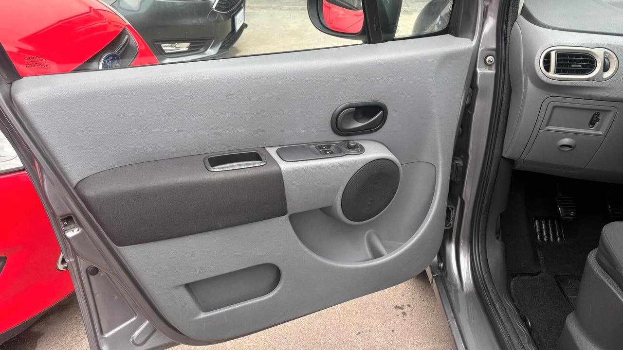 Renault Modus 1.5 dCi 85CV Dynamique