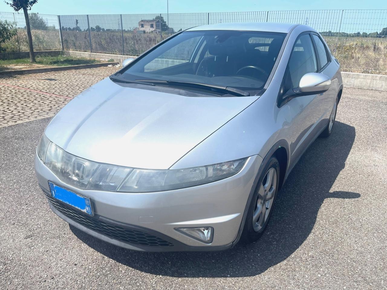 Honda Civic 1.4 i-DSi 5p. Sport