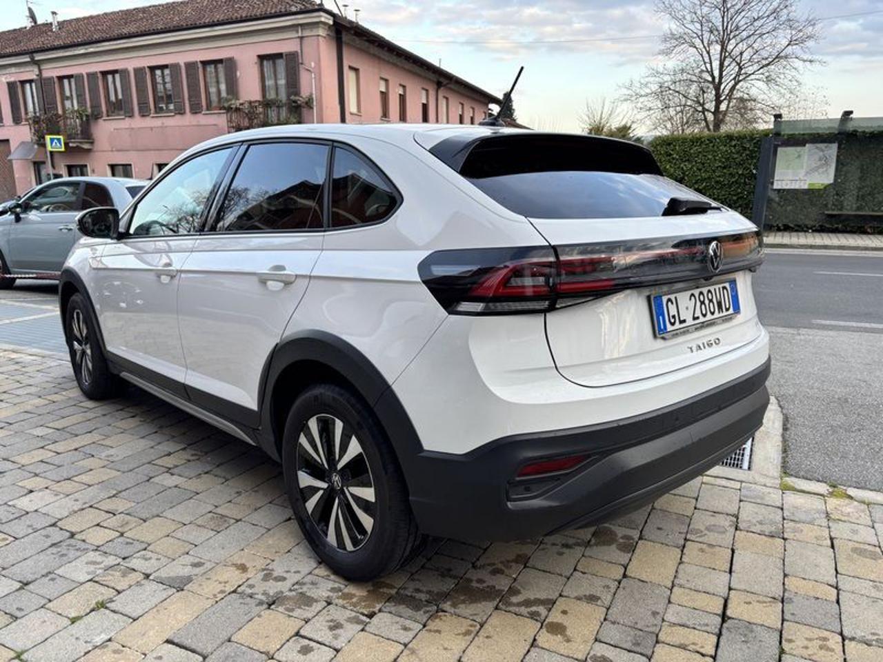 Volkswagen Taigo 1.0 TSI 95 CV Life LED-NAVI-CAM-16"