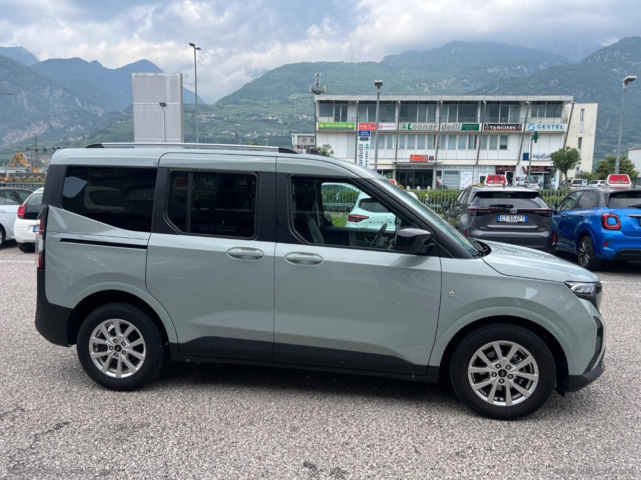 FORD Tourneo Courier 1.0 EcoBoost Pow. Tit.