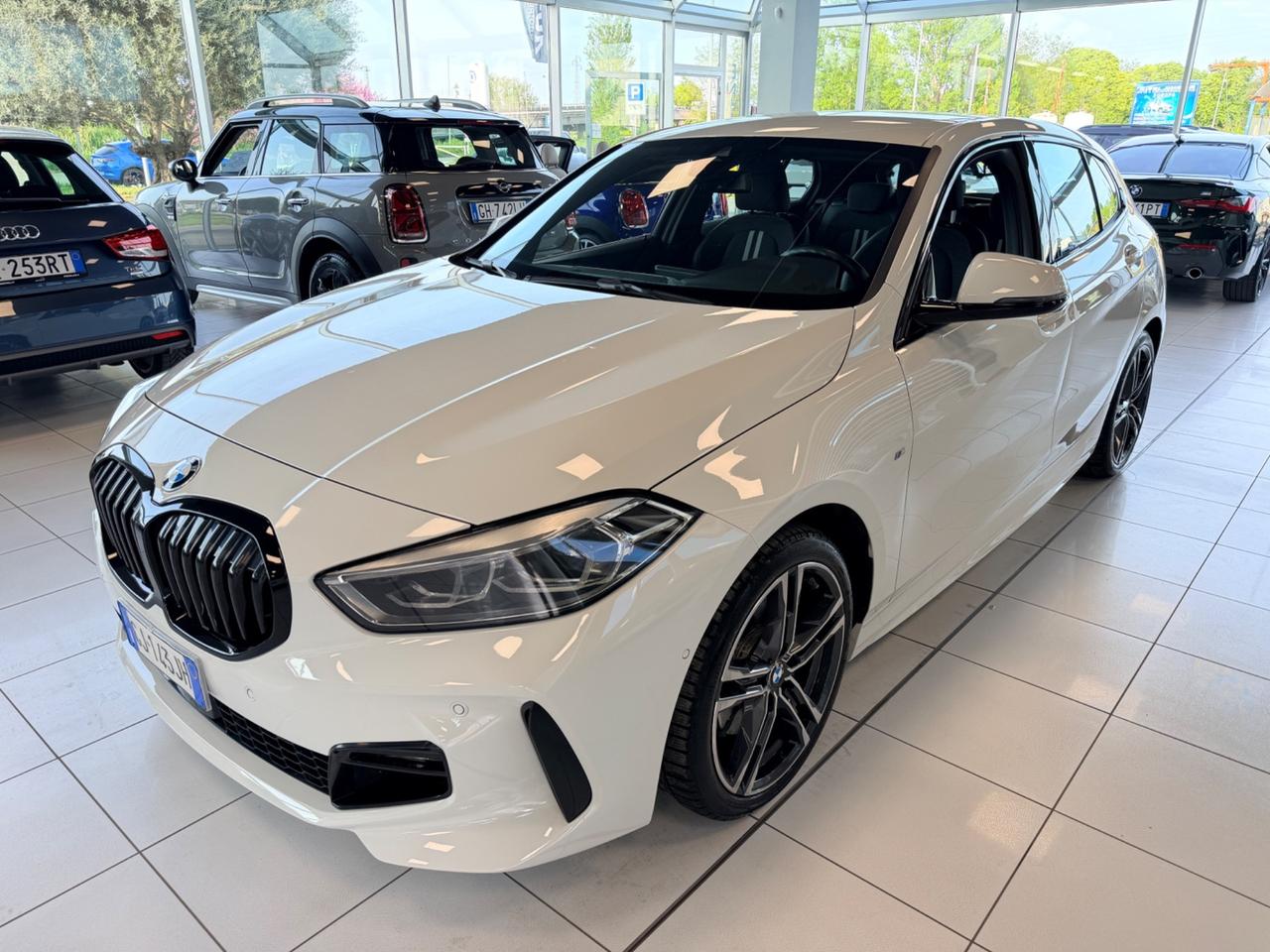 Bmw 118d 5p. Msport auto