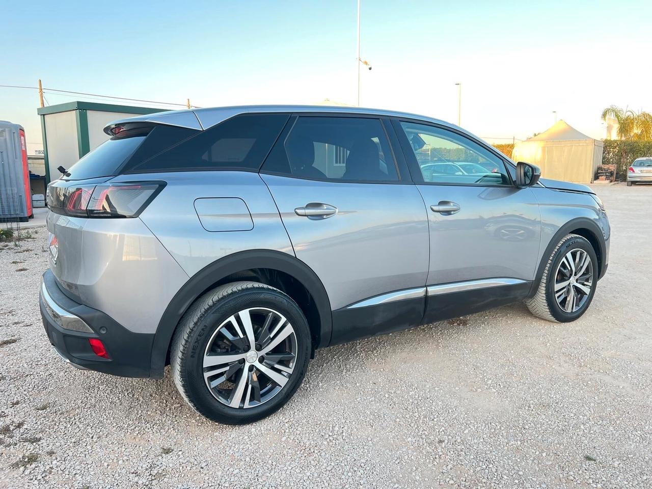 Peugeot 3008 1.5 HDi 130 EAT8 Allure Pack