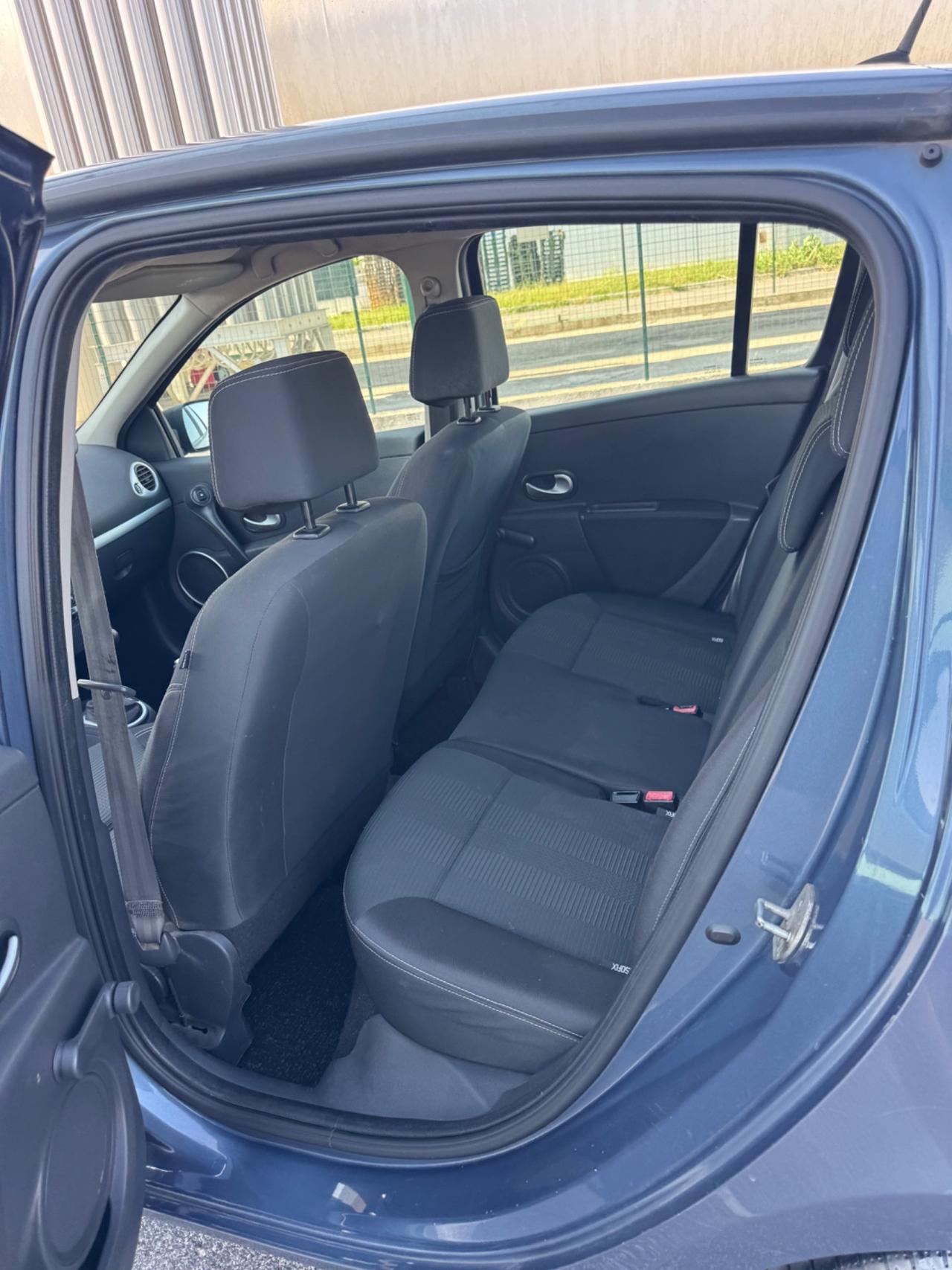 Renault Clio 1.2 16V 5 porte GPL Dynamique