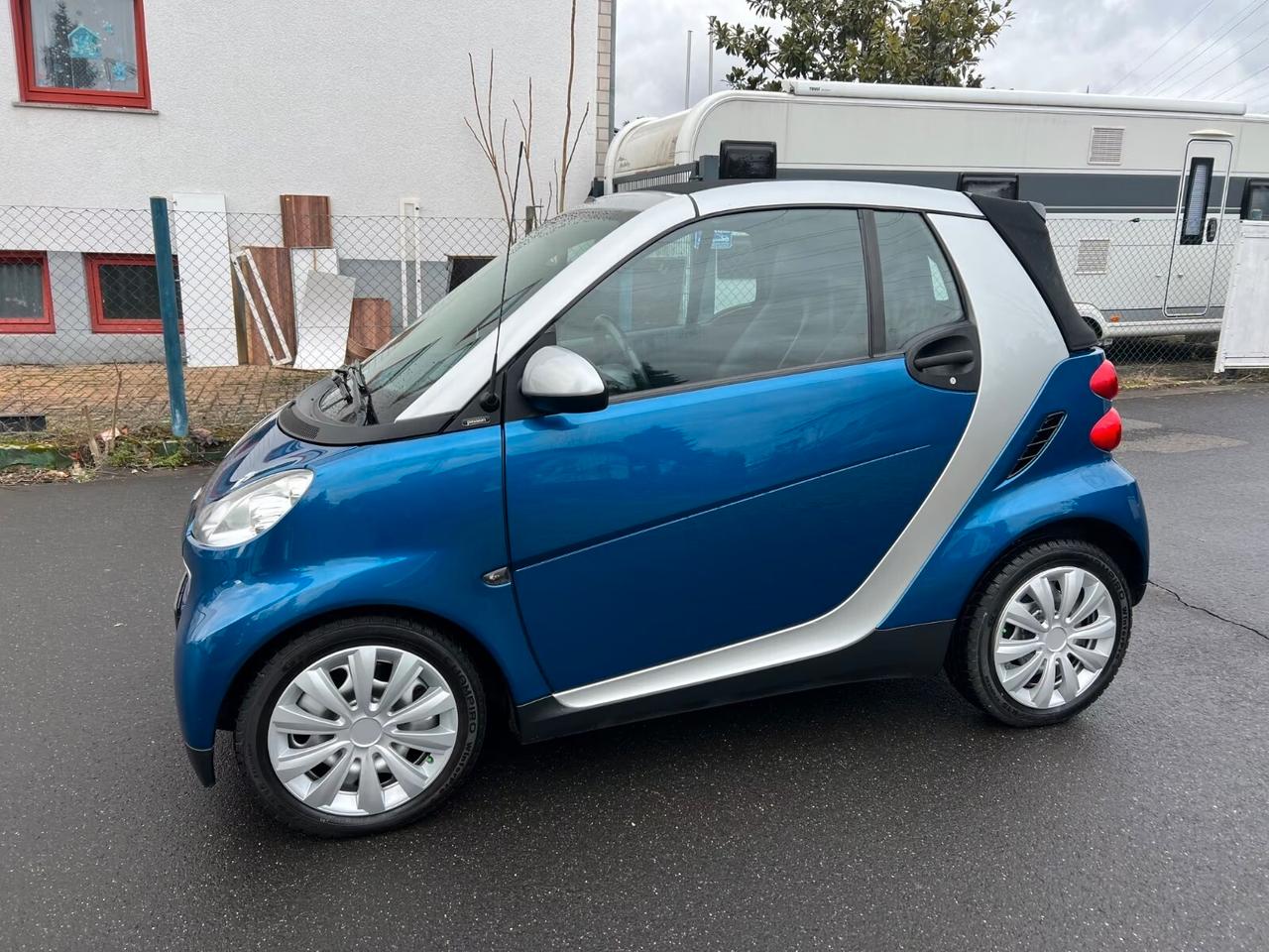 Smart ForTwo 1000 52 kW MHD cabrio passion