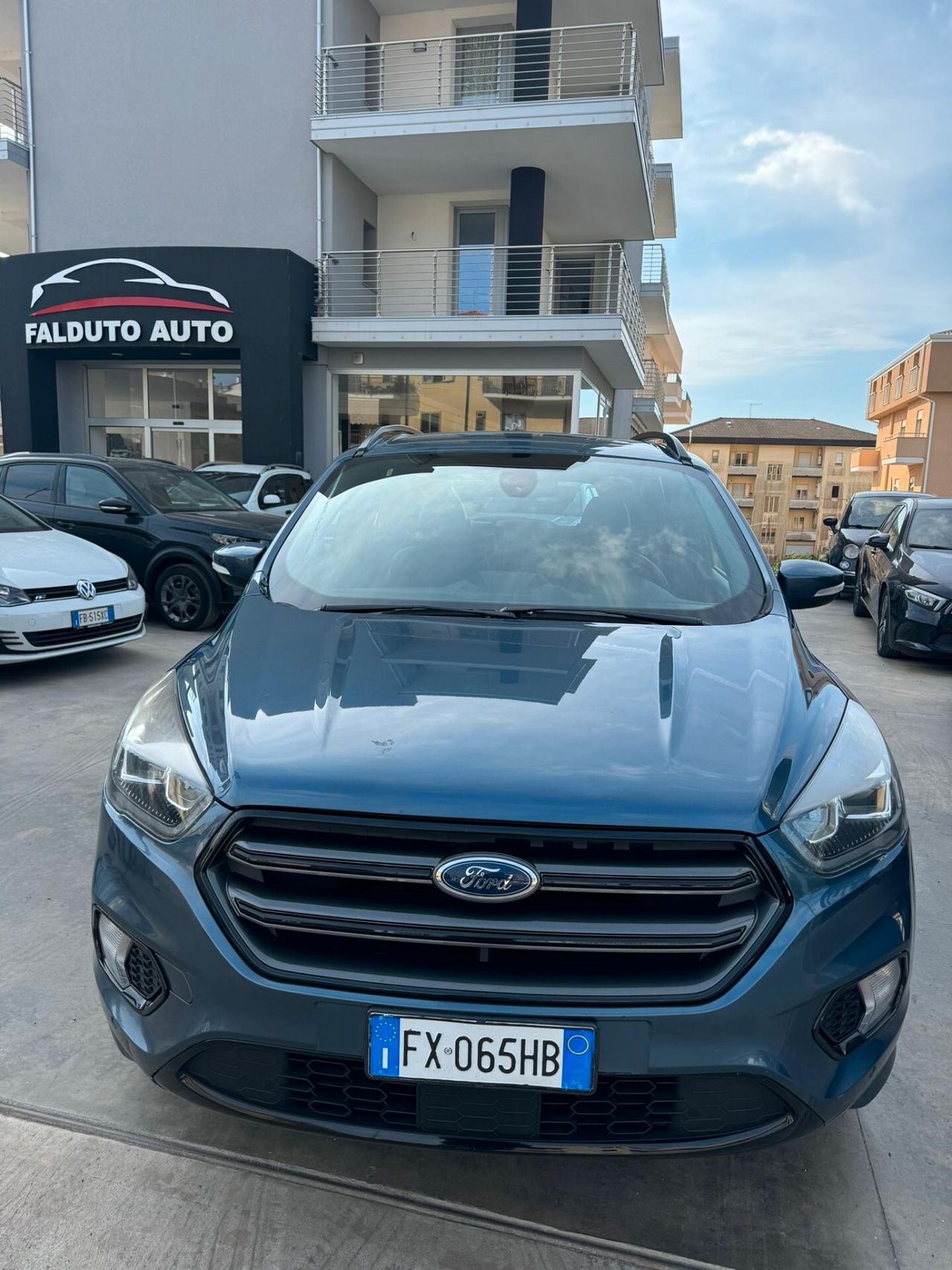 Ford Kuga 2.0 TDCI 120 CV S&S 2WD Powershift ST-Line