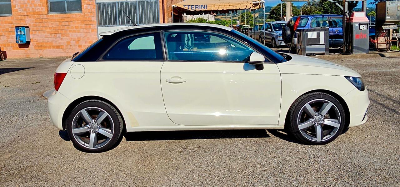 Audi A1 SPB 1.6 TDI S tronic Attraction