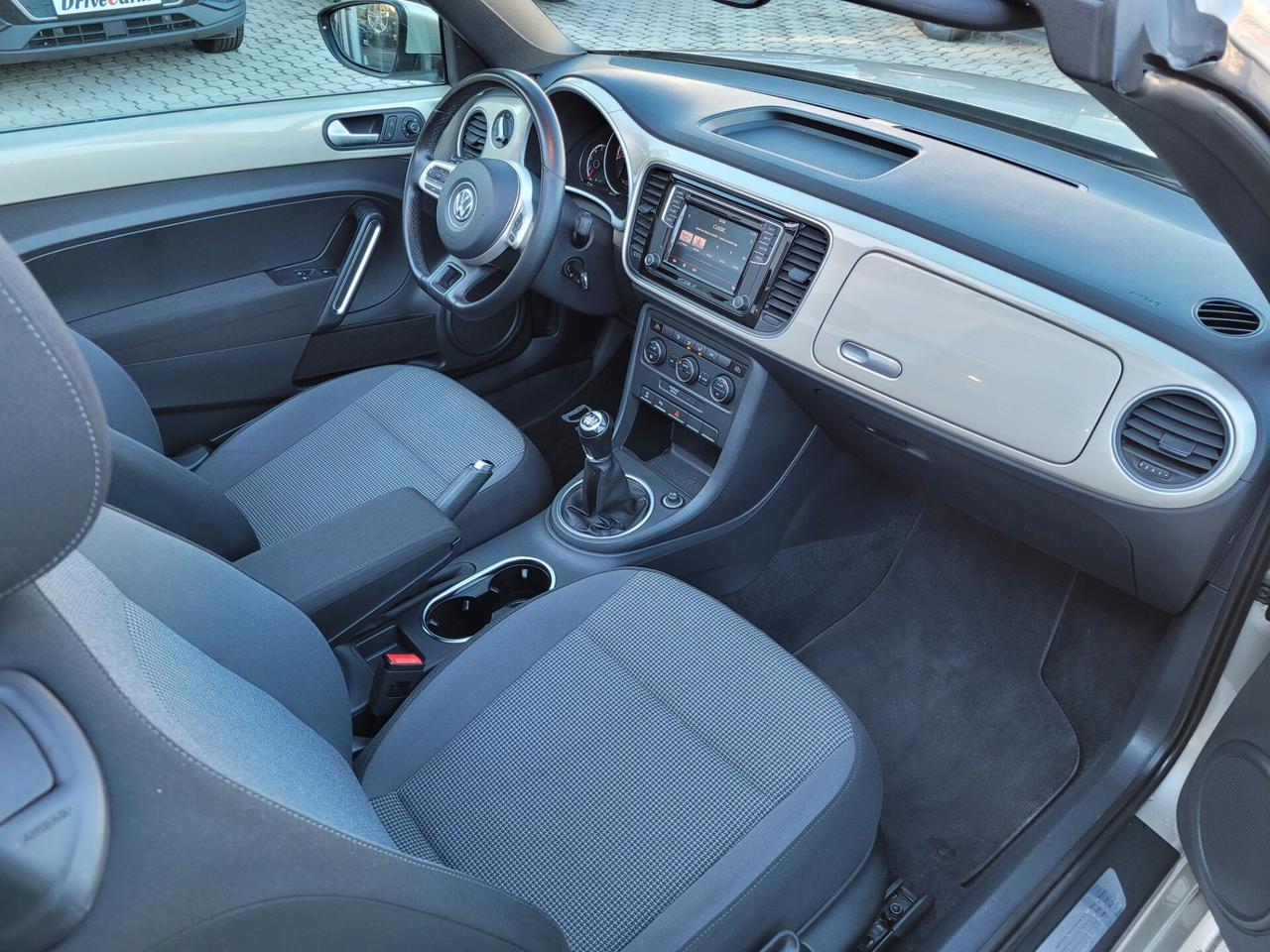 Volkswagen Maggiolino CABRIO 2.0 tdi (DIESEL) 110cv CRUISE BLUETOOTH SENSORI ANT + POST