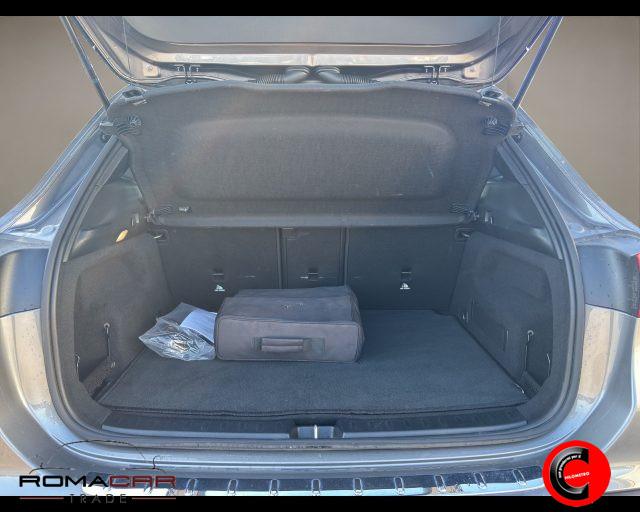 MERCEDES-BENZ GLA 180 d Automatic Sport
