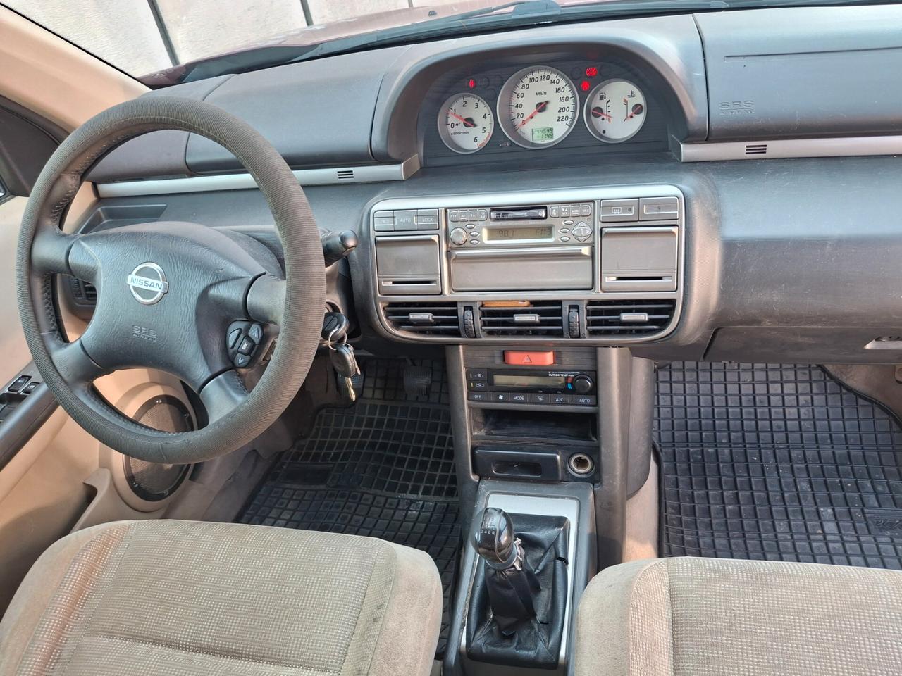 Nissan X-Trail 2.2 TD 4x4 DIESEL