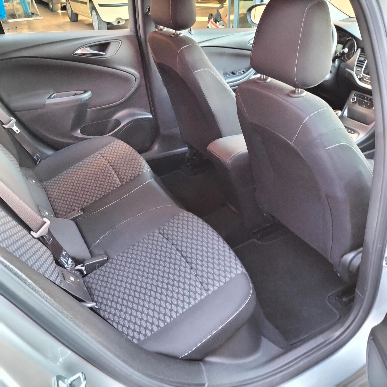 Opel Astra 1.6 CDTi 110CV Start&Stop Sports Tourer Advance