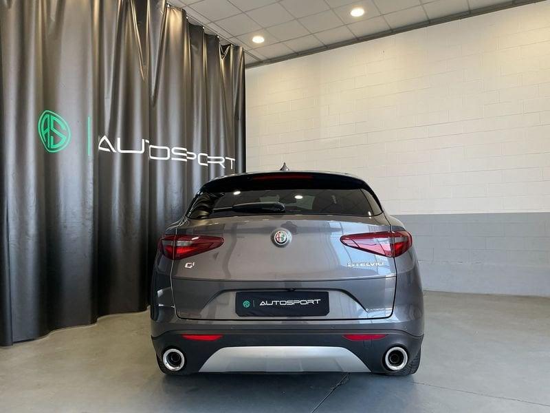 Alfa Romeo Stelvio 2.2 Turbodiesel 210 CV AT8 Q4 Executive
