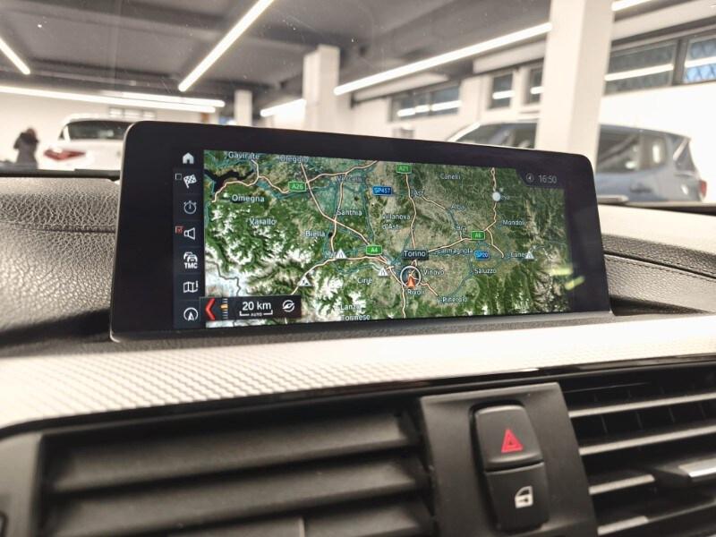 BMW Serie 3 (F30/31) 320d Touring Msport