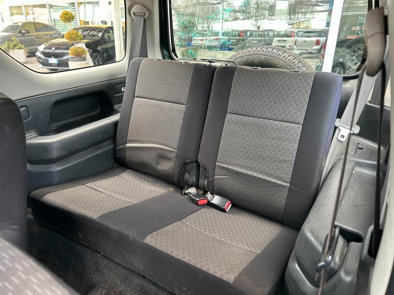 Suzuki Jimny 1.5 DDiS 4WD "GANCIO TRAINO"