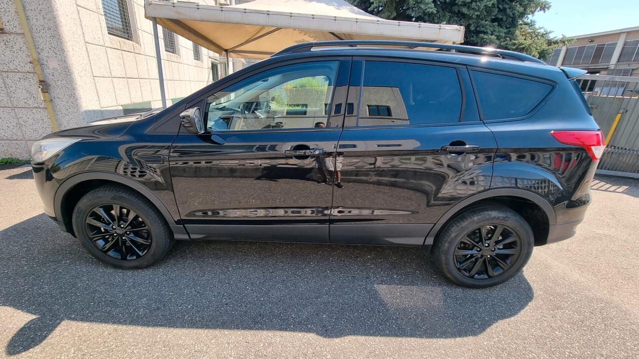 Ford Kuga 2.0 TDCI 150 CV S&S 4WD Powershift Titanium
