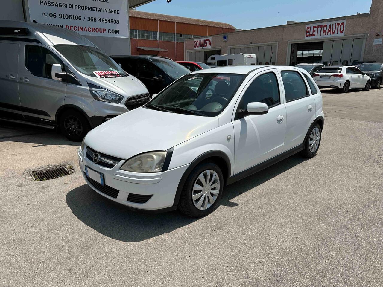 Opel Corsa 1.2i 16V cat 5 porte Enjoy