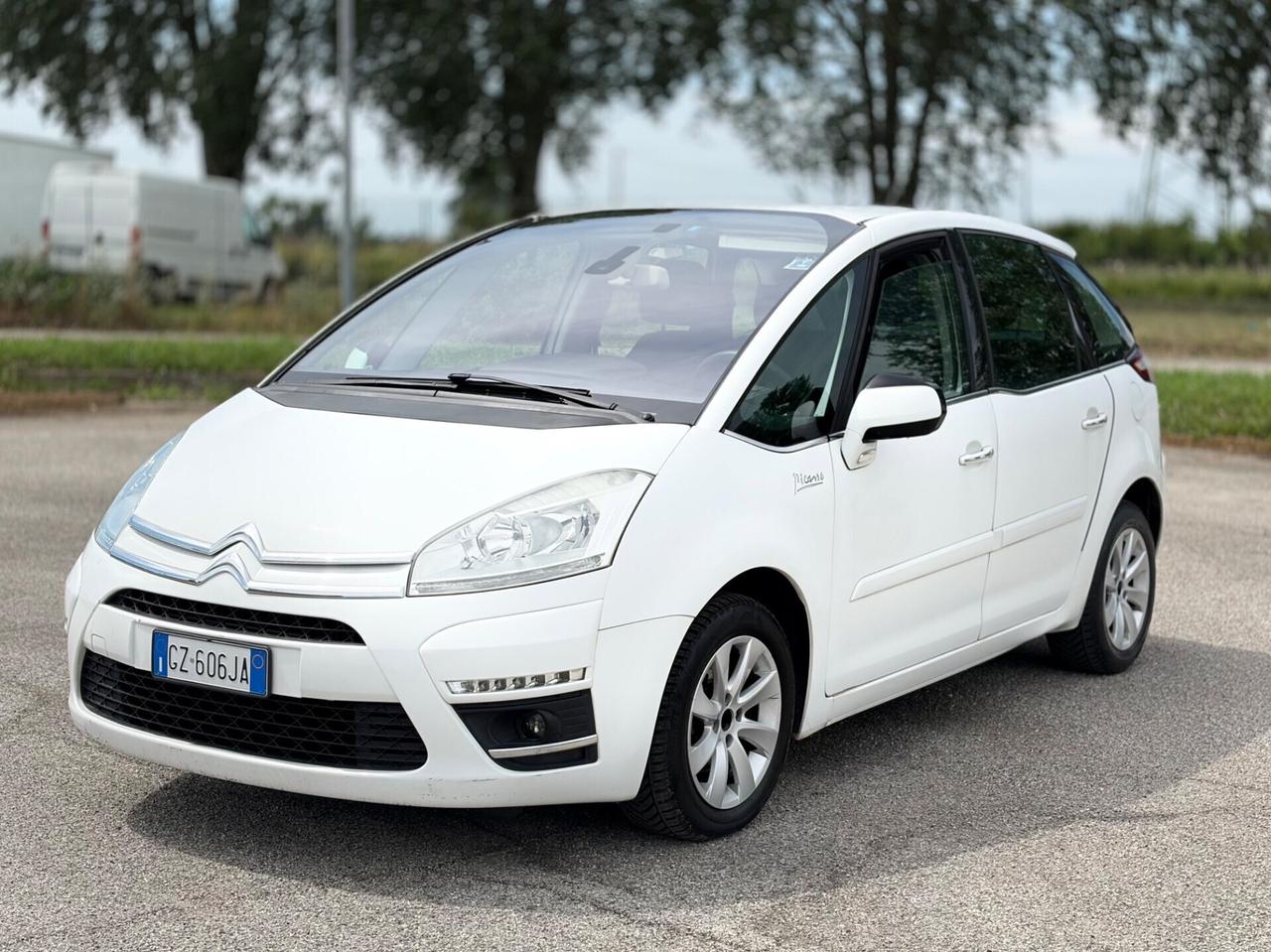 Citroen C4 Picasso 1.6 diesel Exclusive 2013 ok neop
