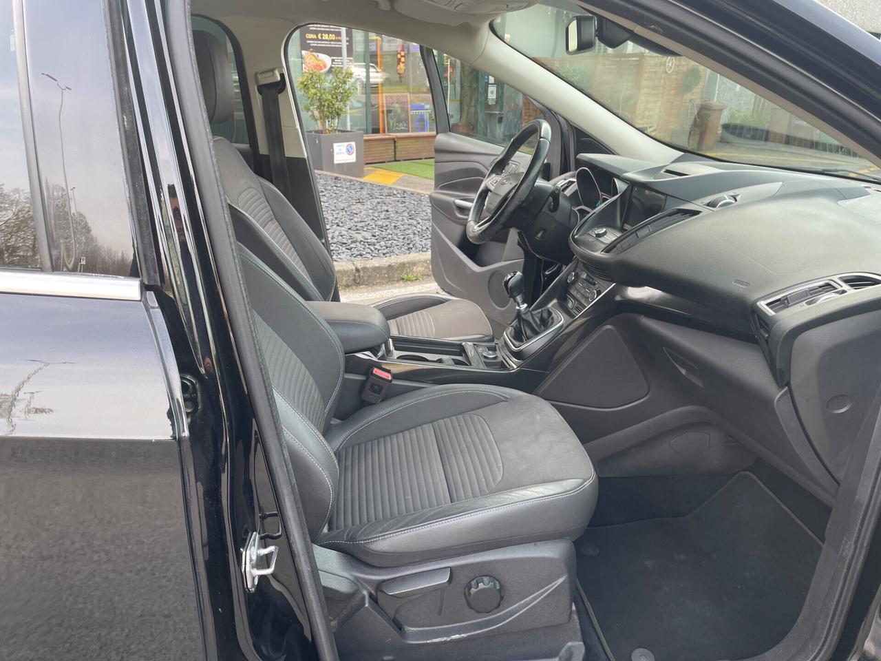 Ford Kuga 1.5 TDCI 120 CV S&S 2WD*Navi*Euro6 *Cerchi*