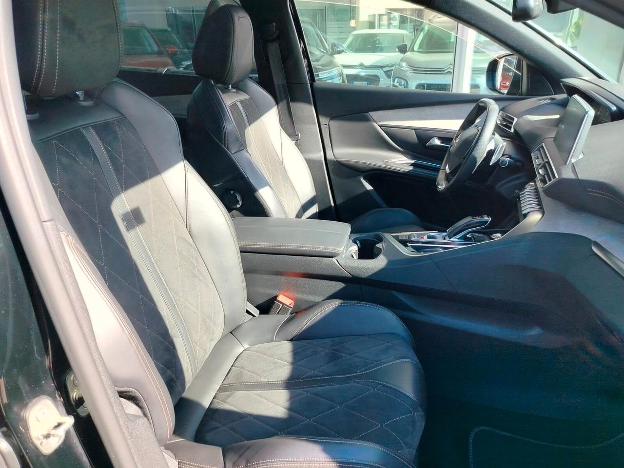 Peugeot 5008 BlueHDi 180 S&S EAT8 GT 7 posti