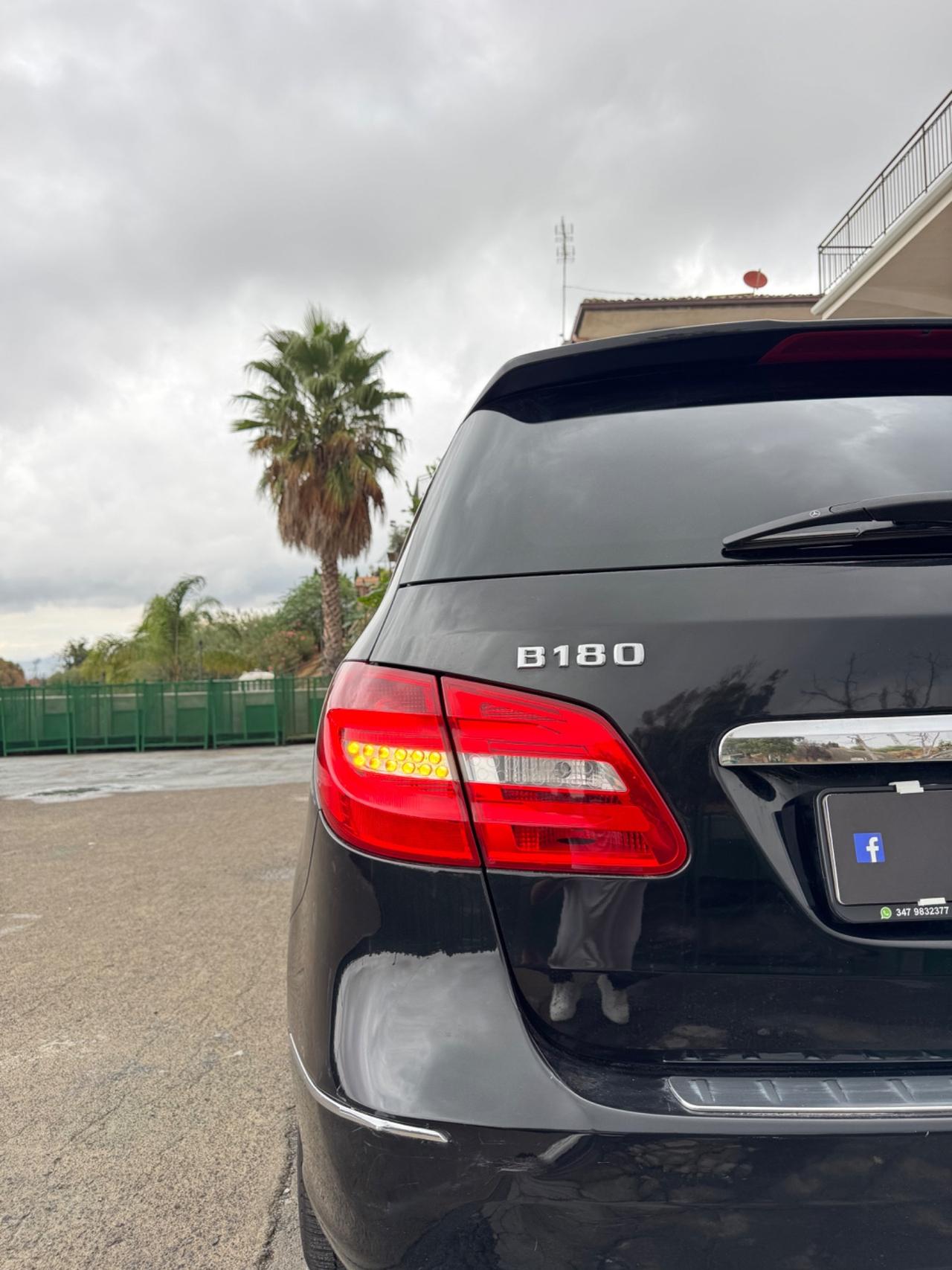 Mercedes Classe B CAMBIO AUTOMATICO/PELLE/FARI XENO