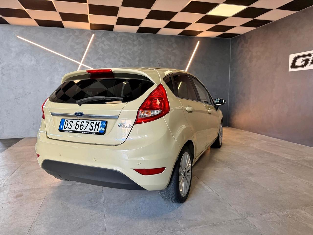 Ford Fiesta 1.2 82 CV 5 porte GPL