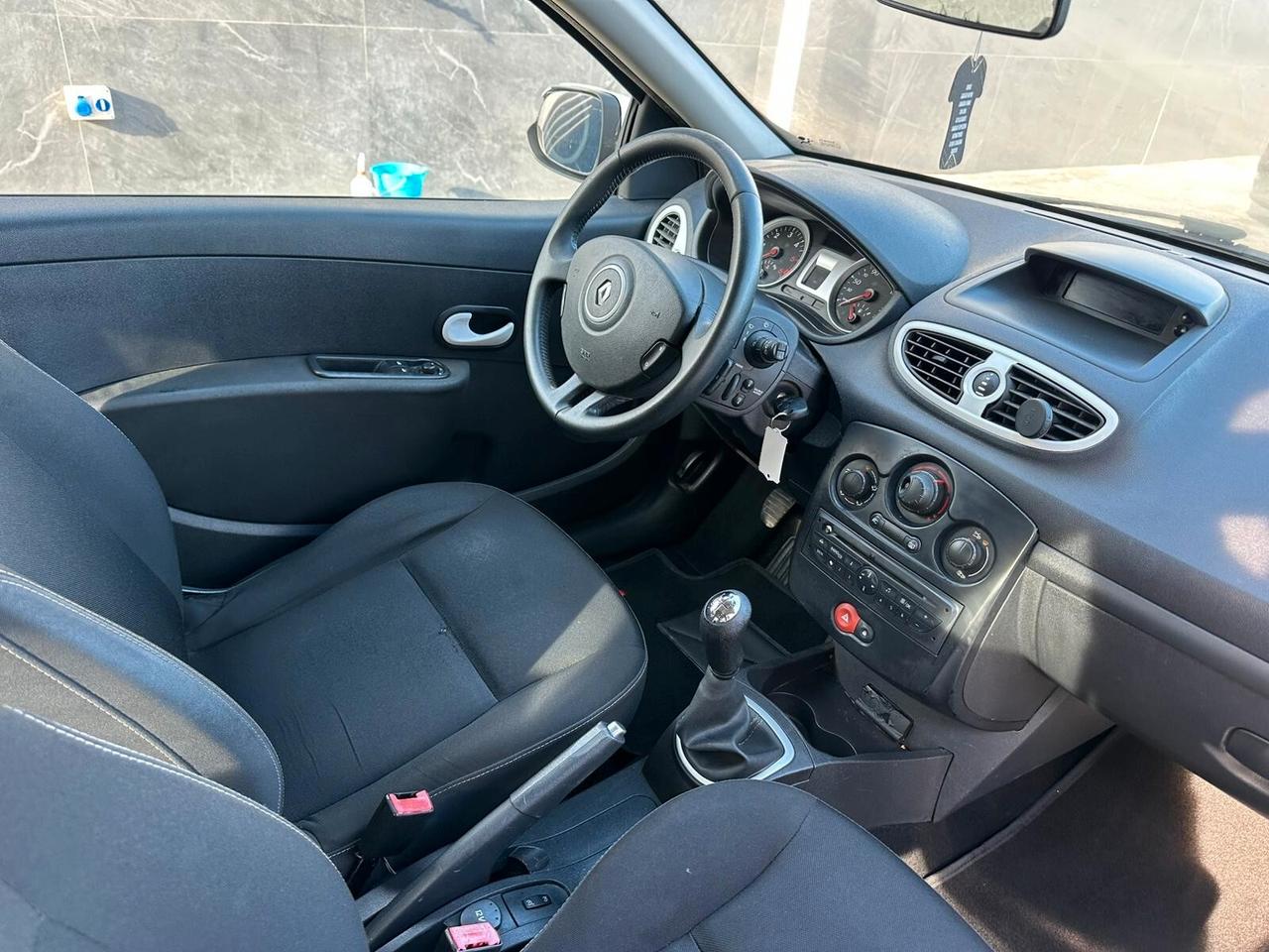 Renault Clio 1.5 dCi 75CV 3 porte Dynamique