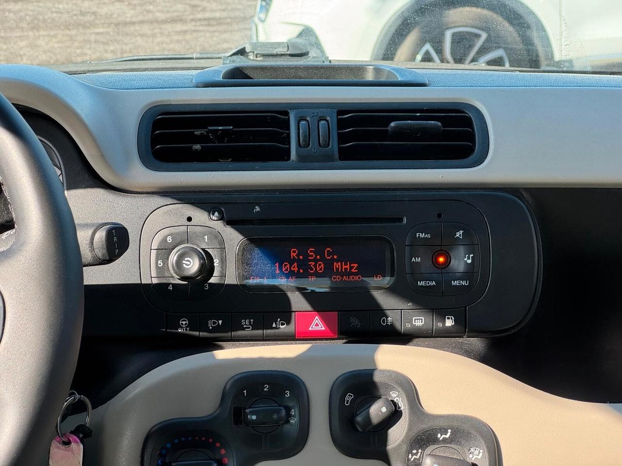 Fiat Panda 1.2 Lounge 2016