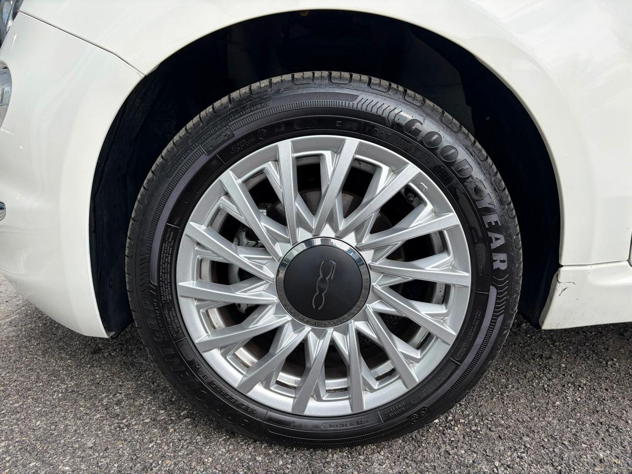 Fiat 500 1.0 Hybrid Dolcevita