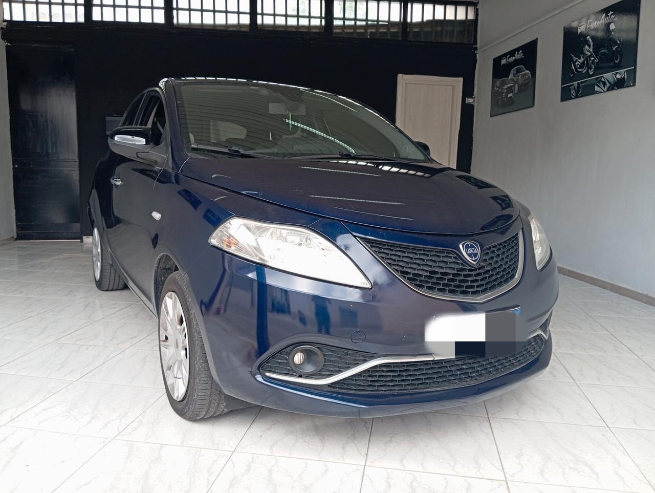 Lancia Ypsilon 1.3 mtj 2016 CON GARANZIA
