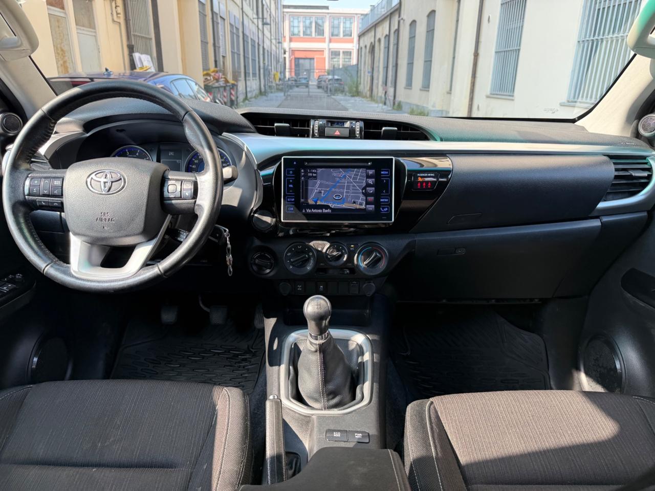 Toyota Hilux 2.4 D-4D 4WD 4 porte Double Cab Comfort