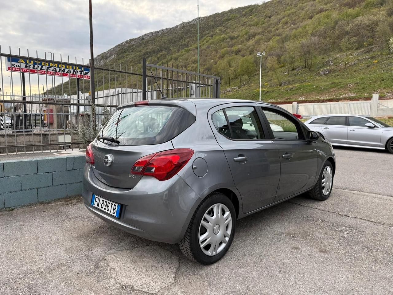 Opel Corsa 1.4 90CV GPL Tech 5 porte 120 Anniversary