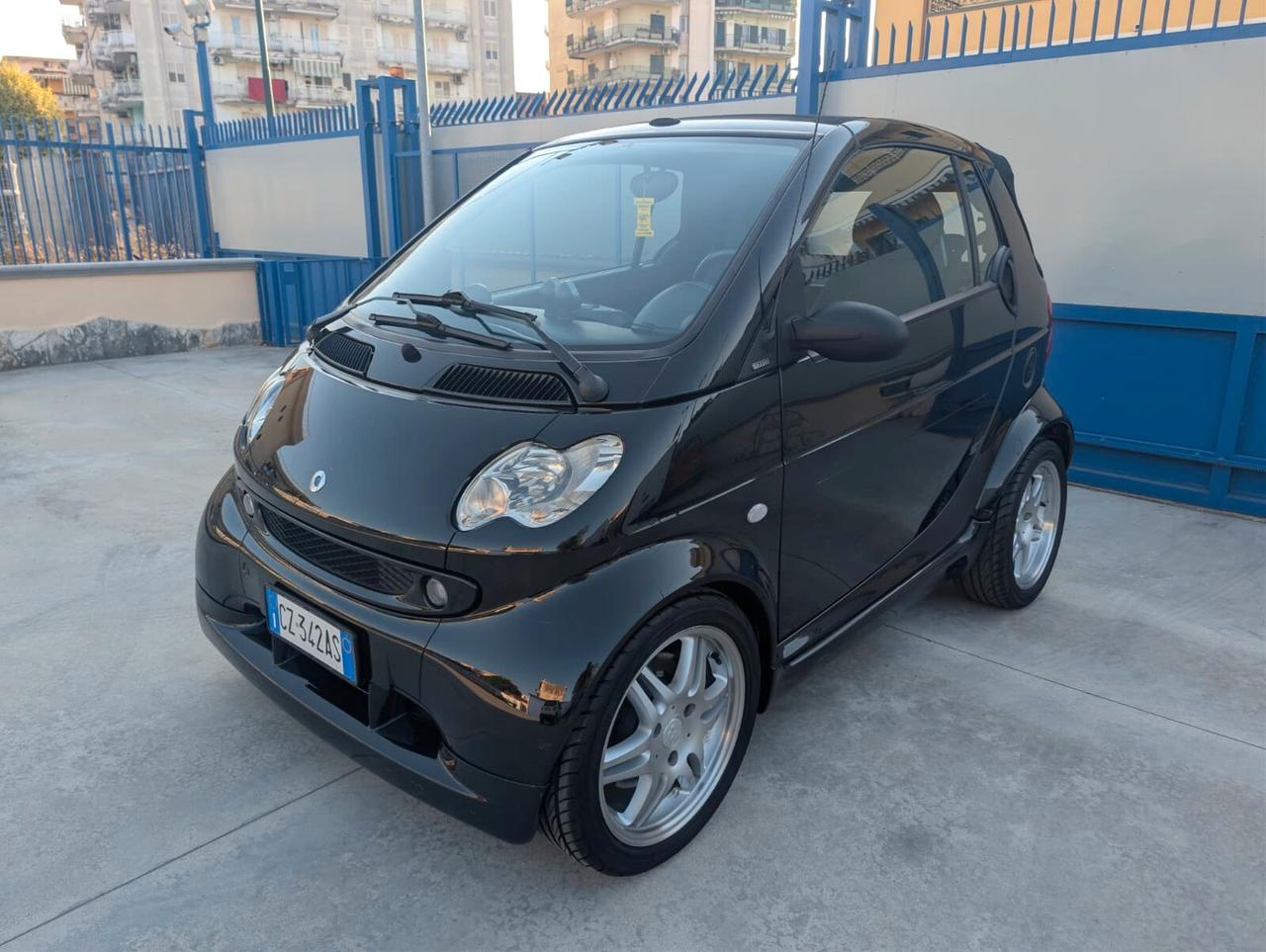 Smart ForTwo 700 cabrio Brabus (55 kW)