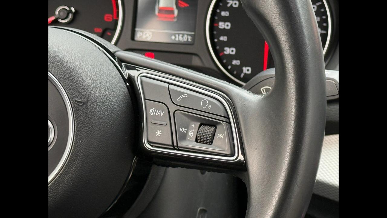 AUDI Q2 I 2021 - Q2 35 2.0 tdi quattro s-tronic