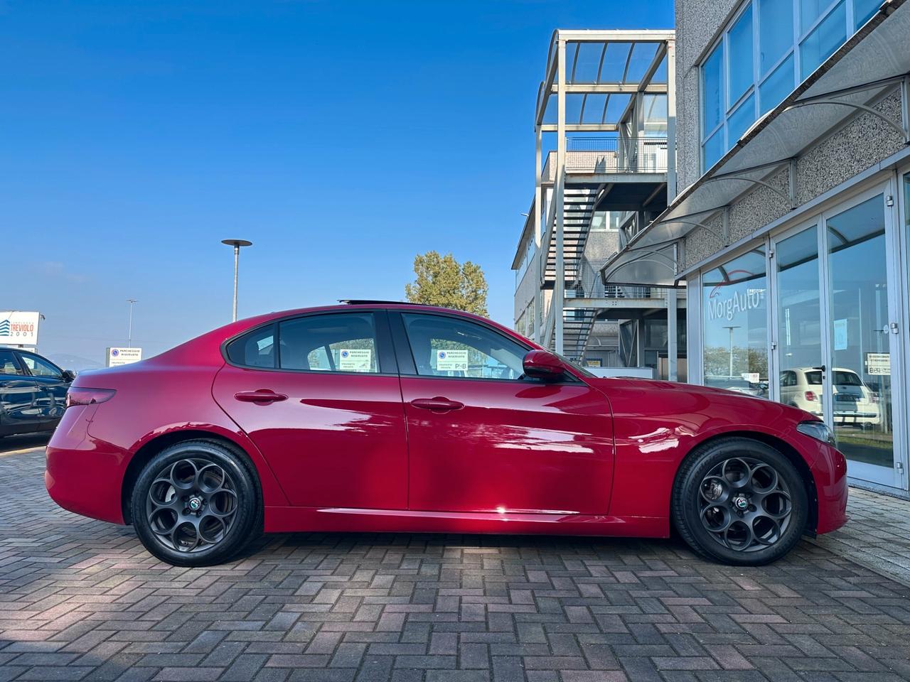 Alfa Giulia 2.2d AUTOMATICA EURO6D! TETTO APRIBILE! XENON NAVI