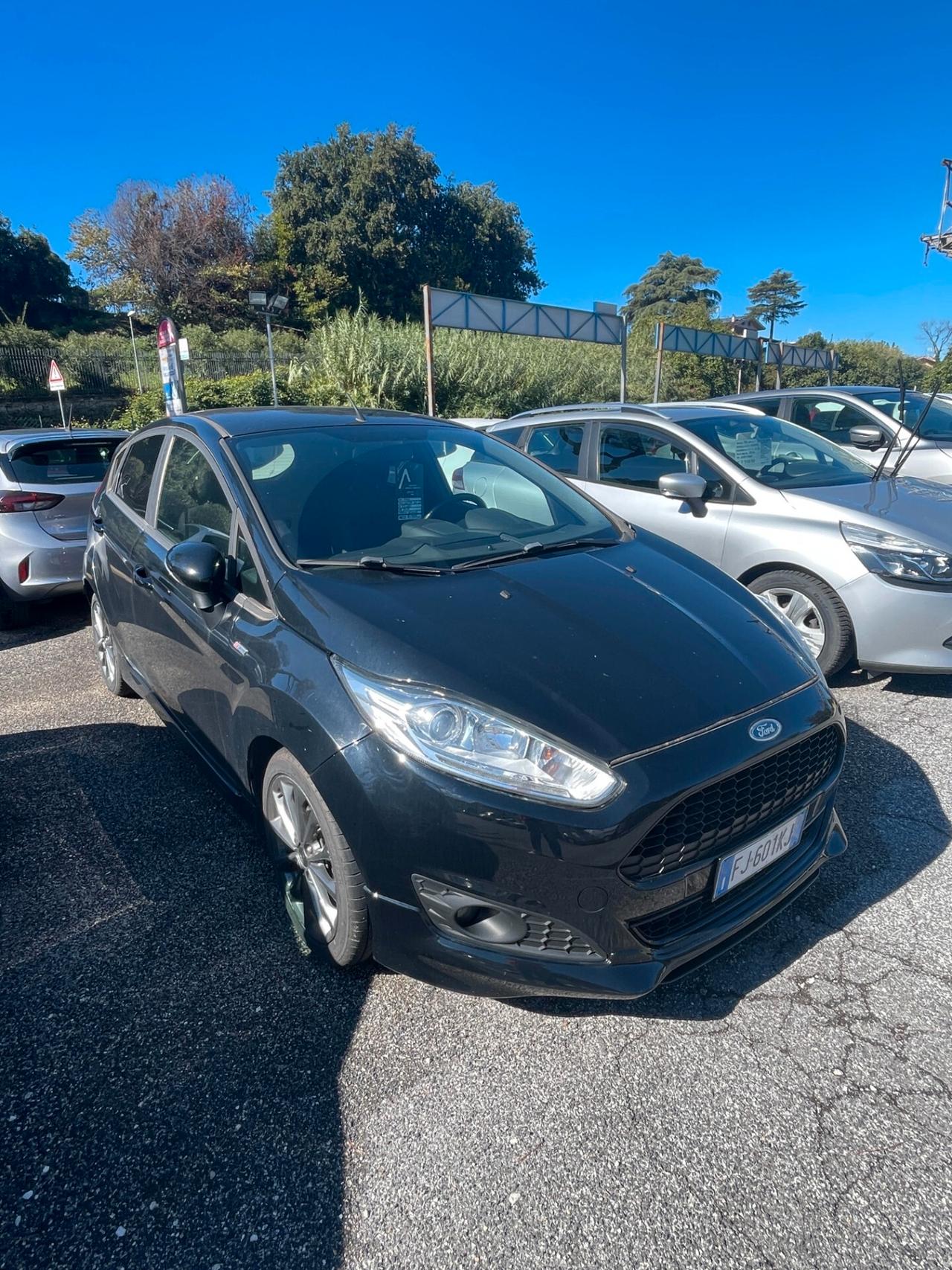 Ford Fiesta 1.5 TDCi 75CV 5 porte ST-Line NEO PATENTATI UNIPRO'