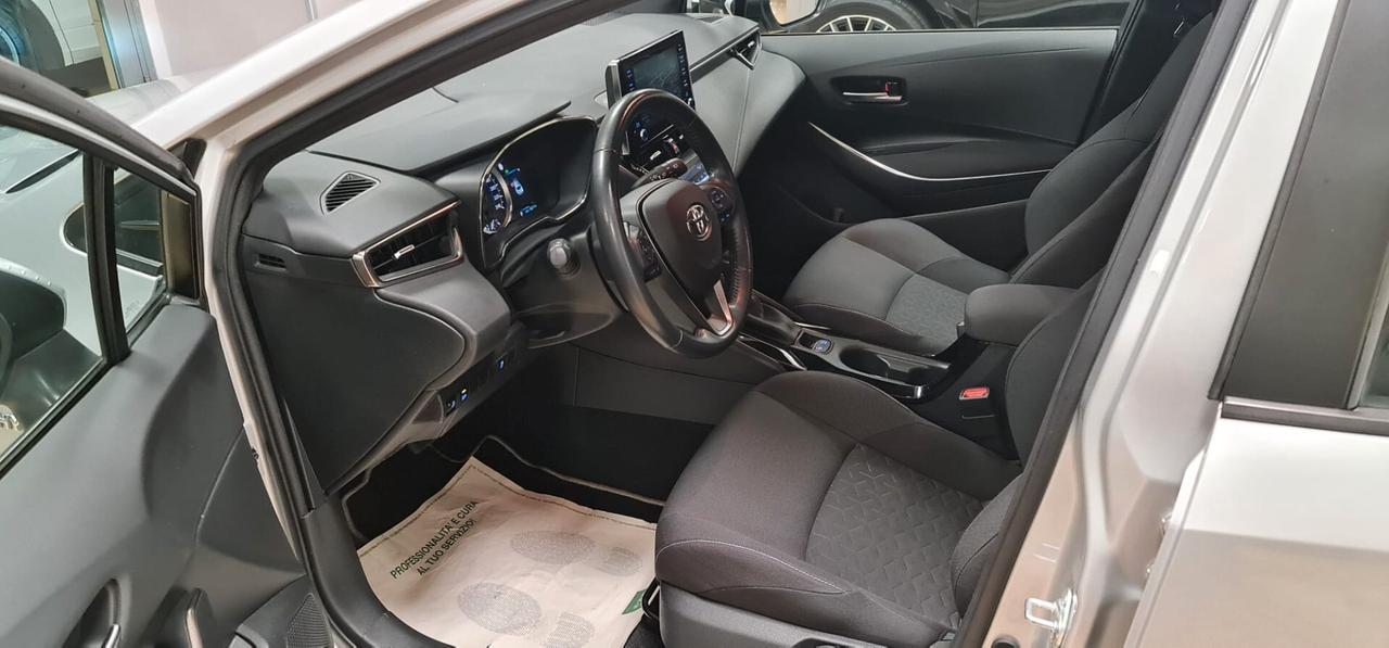 Toyota Corolla 1.8 Hybrid Business